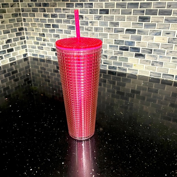 Starbucks, Summer 2023 Pink/Silver Bubble Gum Grid Venti Cold Cup Brand New - Picture 2 of 5